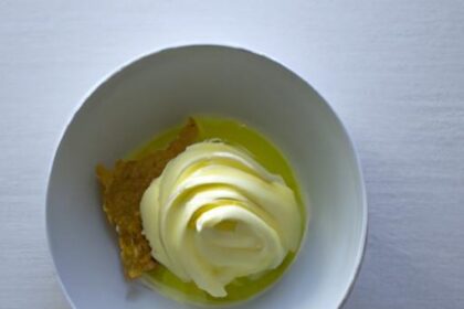 Whisking Wonders: Vegan Mayo with Aquafaba & Soy Milk