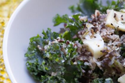 Nutritious Kale Quinoa Salad with Creamy Tahini Dressing