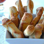 Keto Breadsticks Delight: Low-Carb Snack Made Simple