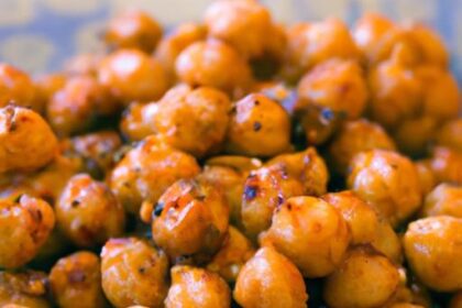 Crunchy Delight: How to Make Spiced Roasted Chickpeas