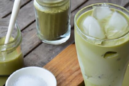 Chill Out with Iced Matcha Latte: Refreshing Green Bliss
