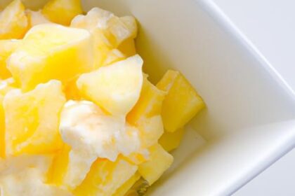 Cottage Cheese with Pineapple: A Refreshing Protein Boost